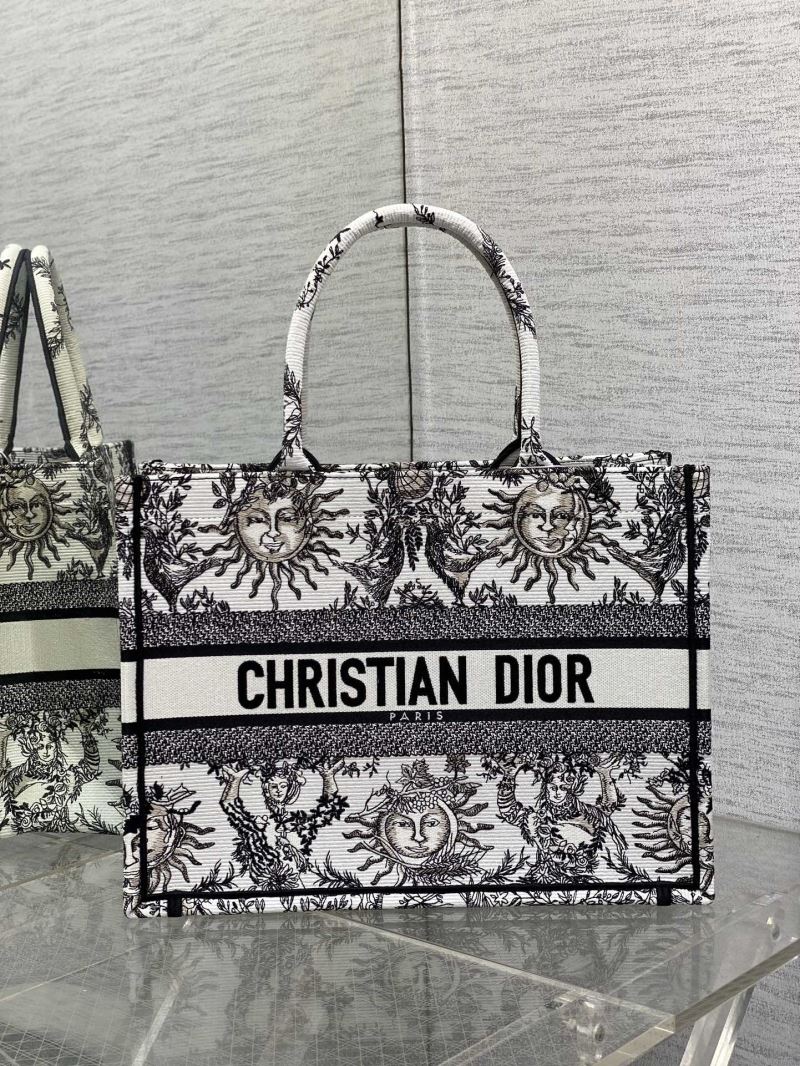 Christian Dior Shopping Bags